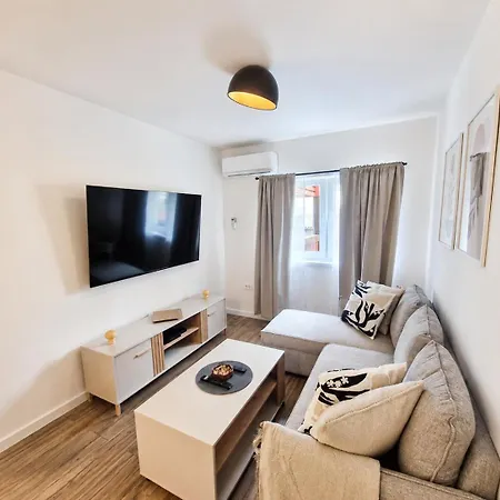 Tango Apartment Sarajevo - City Retreat