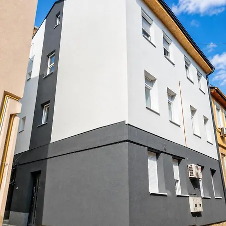 Tango Apartment Sarajevo - City Retreat Apartamento *